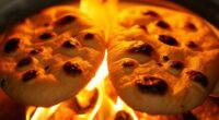 bake naan in pizza oven